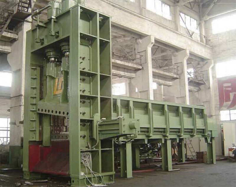廢鋼龍門式剪斷機